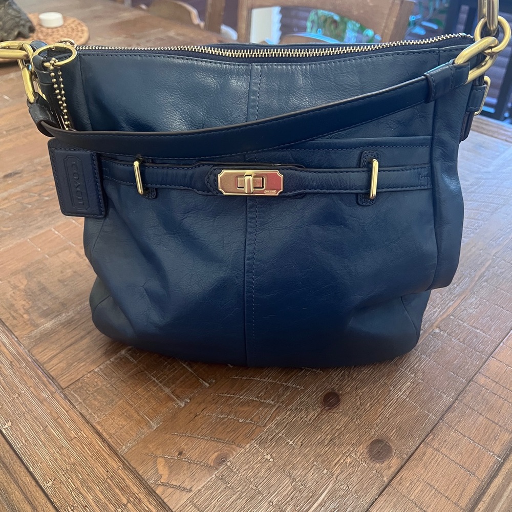 Vintage Coach Kristin Turnlock Navy Leather Hobo Shoulder Bag with Gold Hardware
